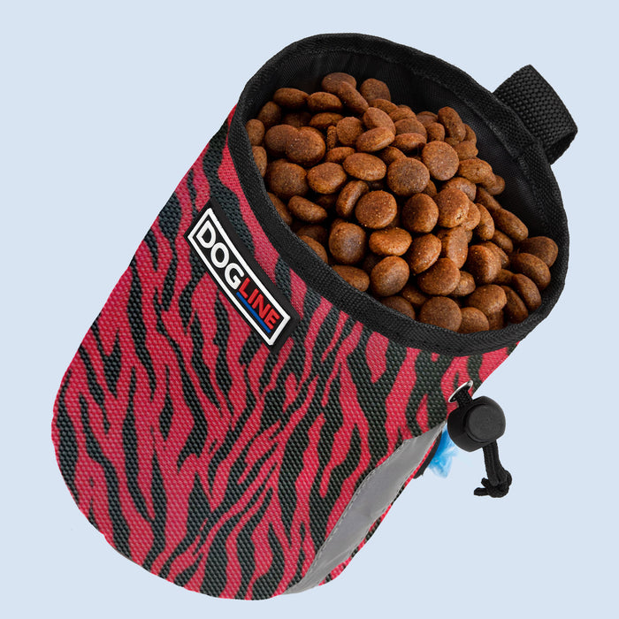Beta Treat Pouch with Built-In Waste Bag Dispenser