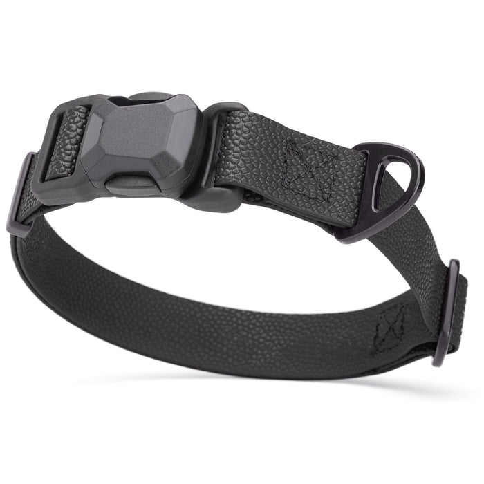 Pebble Biothane dog collar with magnetic buckle and metal D-ring, 1 inch wide, Black